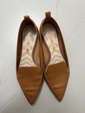 Nicholas Kirkwood Pointed Leather Flats - Cognac Brown